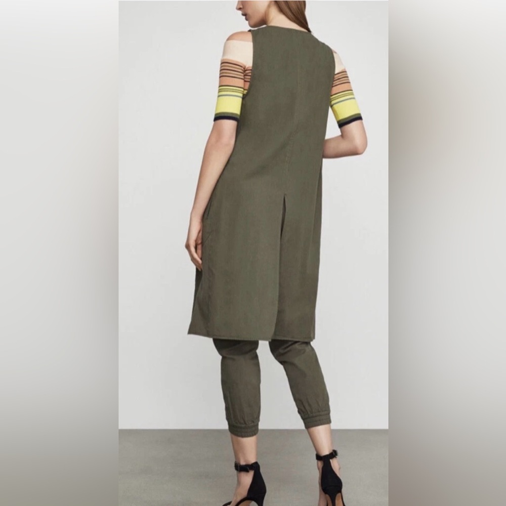 BCBGMaxAzria Black sleeveless draped vest - Picture 8 of 11